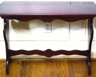 44 - Vintage Mahogany Table 25.5x35x14
