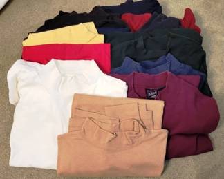 478 - Assorted Men's Turtlenecks & Mock Turtlenecks Polo Golf Ralph Lauren, St. John's Bay and more size M
