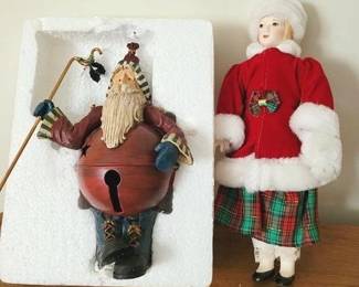 1260 - 2 Christmas Items
