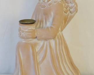 1228 - Angel Figure
