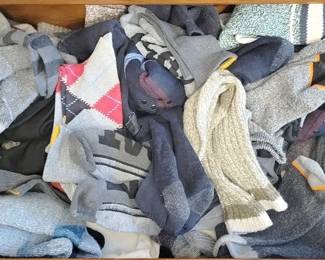 452 - Lot of Assorted Men's socks
