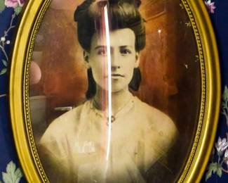 15 - Portrait of Woman in Vintage Oval Frame 21 x 15 There is a glare in the photo, not an imperfection or damage as it may appear
