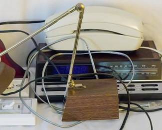 1204 - Assorted Items
