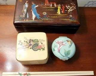 222 - Assorted Oriental Items
