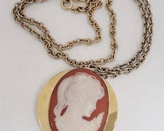7587 - Cameo Necklace
