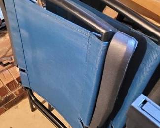 1570 - 2 Folding Chairs
