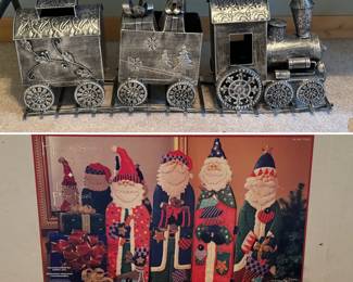 Lots of nice Christmas decor