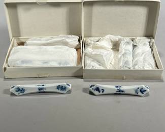 (12pc) Meissen Knife Rests | Meissen porcelain knife rests with blue underglaze decoration. - l. 3.75 in (each)