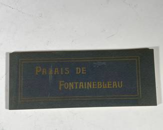 PALAIS DE FONTAINEBLEAU | Book of colored prints illustrating exterior and interior views of Palais de Fontainebleau, France. - h. 4.5 x l. 11.5 in