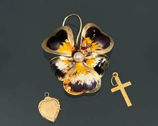 (3pc) 10k & OTHER GOLD JEWELRY | Including a small 10k yellow gold engraved cross pendant / charm (0.35g) and a 12k gold filled and enamel flower-form pin; each with fineness mark; plus an unmarked gold-tone heart-shaped locket pendant / charm of small size (w. 0.5 in.) - h. 0.75 in (cross)
