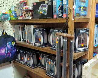 Cast Iron Cookware, Kitchen Appliances, Home Decor, English Saddle, And More