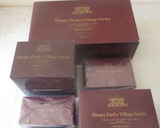 HERITAGE VILLAGE COLLECTION, DICKENS VILLAGE COILLECTION