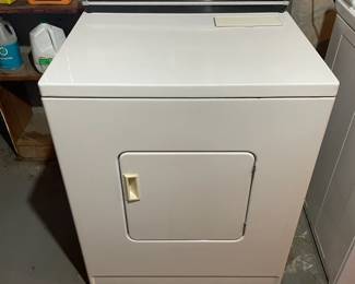 Whirlpool Large Capacity, Heavy Duty, Drier. Hardworking and reliable Whirlpool dryer with a history of high-quality performance. Built to last, this dryer still gets the job done with efficiency and dependability—a perfect addition for those who value durability and proven results.