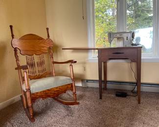 American Arts & Crafts, Mission, Rocking Chair, Spindle Back, Upholstered Seat. Circa 1930's-40's. Tiger Oak. (Missing Spindle)