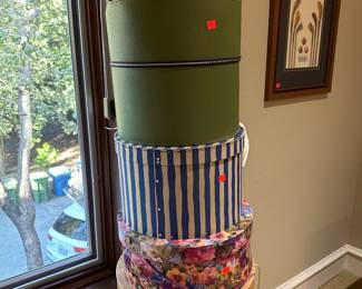 Vintage and new hat boxes