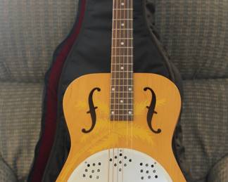DUOLLIAN  BY DOBRO - RESONATOR - WITH CASE