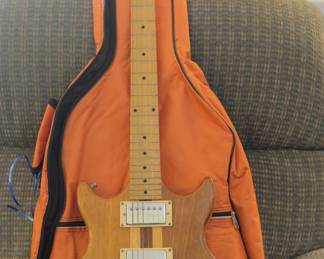 AUSTIN - 6 STRING ELECTRIC - (HAND MADE) - WITH CASE.