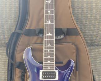STANDARD PAUL REED SMITH - 6 STRING  ELECTRIC BASS - ROYAL BLUE - WITH CASE.