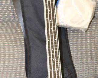 FENDER 4 STRING - ASHBURY BASS AND CASE. 