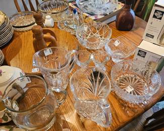 Glass pictures and Bowls