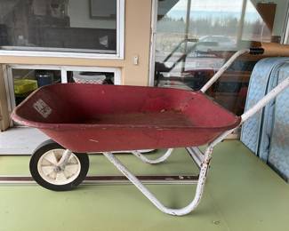 Radio Flyer Mini Wheelbarrow 
