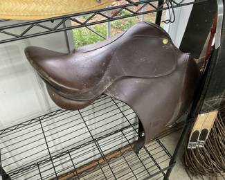 English Saddle Also available is a horse cinch, bridal & reins.