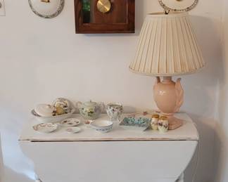 Antique gate leg painted table hand-painted China