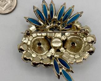 Reverse of Juliana Book Piece owl face brooch set with marine blue and olive green faceted glass stones