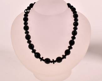 Faceted black bead necklace