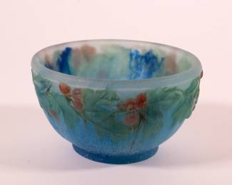 Amalric Walter and Henri Bergé collaborative art glass pâte de verre bowl with high relief decoration of berries and leaves in red and green against a turquoise background, signed by both artists, A. WALTER NANCY and Bergé. France 1920s.
