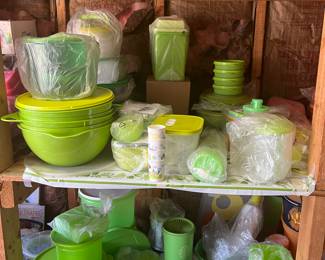  New Green Tupperware