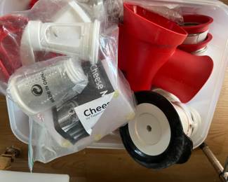 New Tupperware Grater set