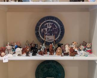 Nice collection of miniatures. 