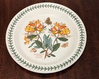 Portmeirion "Botanic Garden" china dinner plate. 