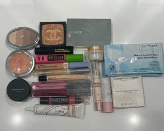 Chanel, Clinque, Bare Minerals and other like new makeup