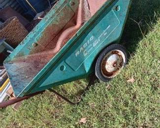 A good Dump bin is a must for any farm!