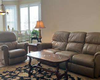 Leather LaZBoy recliner chair