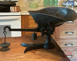 Antique Fishtail Scale