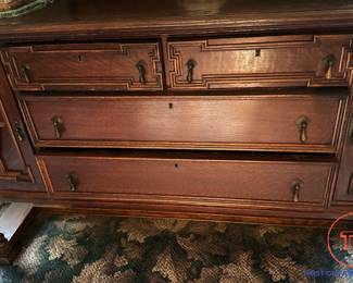Grand Rapids Furniture Co Antique Sideboard / Buffet