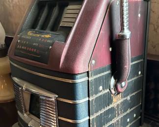 25¢ Mills Novelty Co High Top Casino Slot Machine