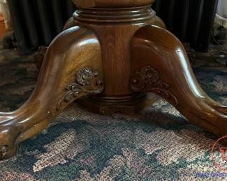 Antique Quarter Sawn Round Table with Paw and Ball Feet from Hotel in Dennison Iowa