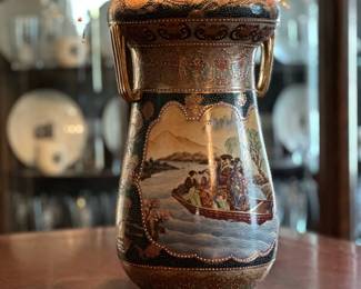 SATSUMA Style Double Handled Japanese Vase