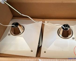 Brand New in Box Set of Two STORZ Beer Light Displays