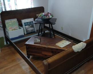 Waterfall Style Full Size Bed, Cedar Chest and Clawfoot Side Table!