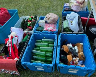 Wreaths
Glass bottles
Christmas decor 
Stuffed animals 