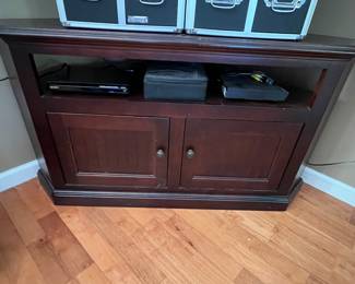 Corner entertainment cabinet 