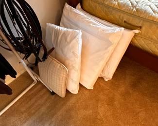 Some nice clean pillows! 