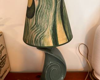 This little teal MCM Bedroom Lamp SCREAMS 1960s! Must be seen!  ORIGINAL SHADE! 