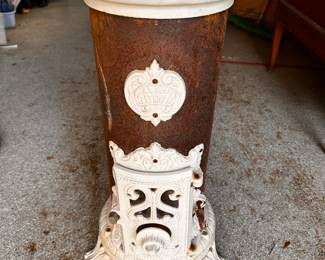 This is a REAL Estate Sale find: A Beautiful 1978 Godin Le Grande Stove, Model 3720, Victorian style, manufactured in France by the Godin Company. Has never been painted or altered.  Can burn coal or wood. Complete! 