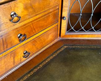 A very nice MCM Corner End Table! With Drawers and cupboards! Green Leather Top with gold trim! 